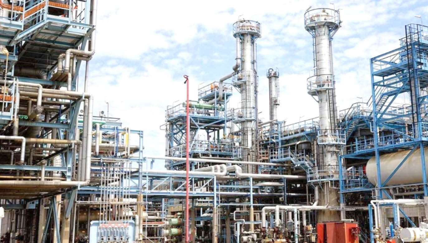 FG SAYS THREE STATE REFINERIES ARE NOT PRODUCING AS CHINESE PARTNERSHIPS ARE NEGOTIATED