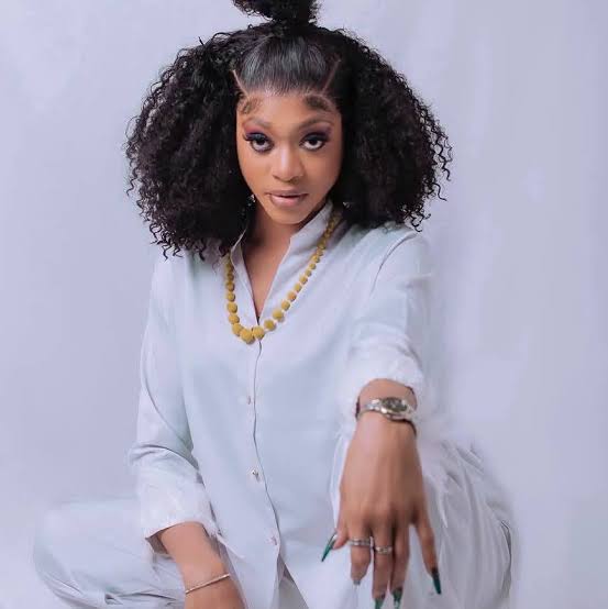 NOLLYWOOD MOURNS AS ACTRESS AND FORMER BEAUTY QUEEN TENIA ABRAHAM DIES AT 32 AFTER KIDNEY INFECTION